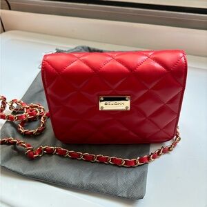 NEW WITHOUT TAG St. John Red Quilted Women's Crossbody Bag Couture Collection